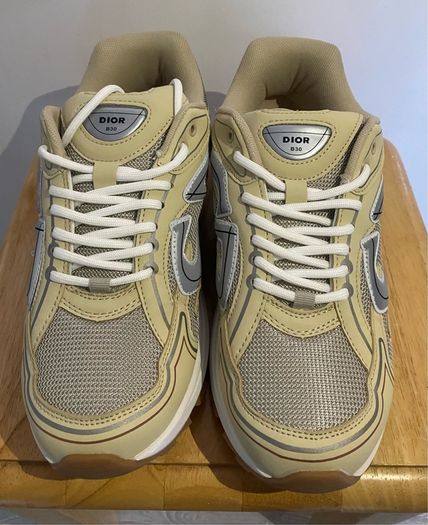 Dior B30 Beige