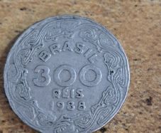 Brazil 1938, 300 Reis Coin - free standard postage
