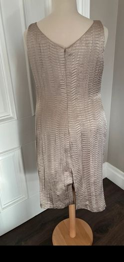 wedding guest outfit