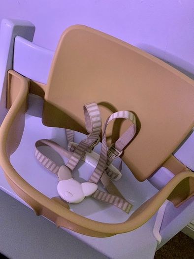Stokke Tripp Trapp high Seat with baby set and harness