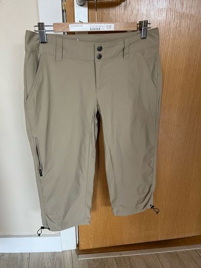 Columbia   3/4 capri pants size UK 10 . Great condition