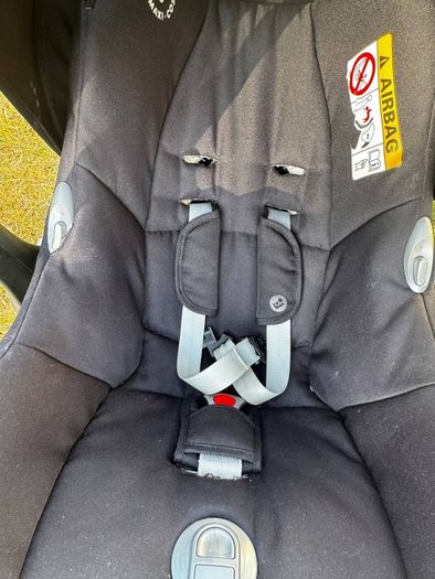 Maxi-Cosi CabrioFix Car Seat + EasyFix ISOFIX Base