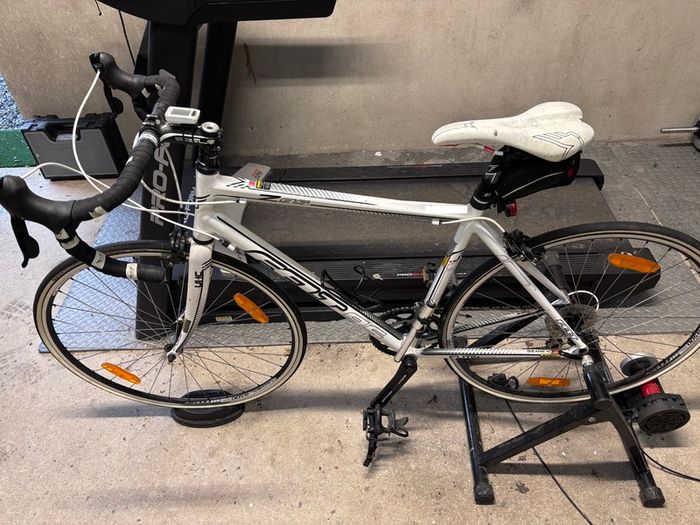 Felt 95 Road Bike