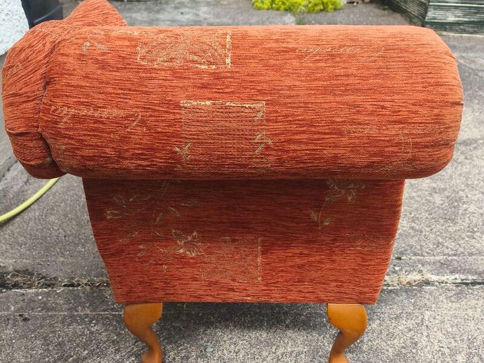 Chaise Lounge