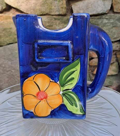 Danielle Guido Jug
