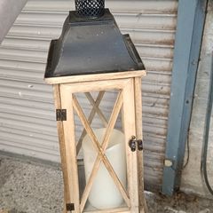 wooden lanterns x8