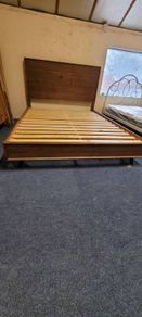5ft Hamilton bedframe