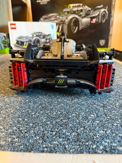 Lego Technic Peugeot 9X8 42156 - Original Box and Manual