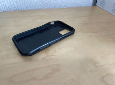 iPhone 12 Mini Black Otterbox Cover (Cracked)