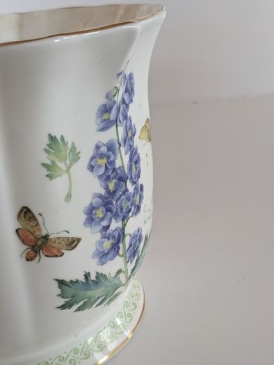 Breda Waltons Innisfree Royal Tara Vase