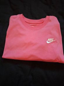 Nike T-shirt