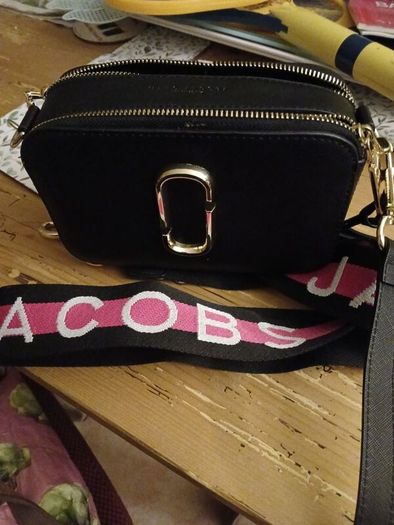 Cross body MJ snapshot