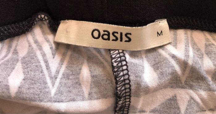 Oasis skirt - sz 12