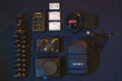 Sony RX100 II Compact Camera + Joby Gorillapod + 3 Batteries + Triple USB-C Charger