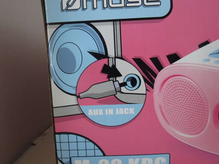 New >> Portable Radio Cd Player