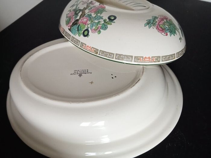 Rare  Dunn Bennett & Co Burslem England "Indian Tree" Serving Bowls