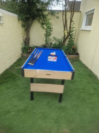 pool table