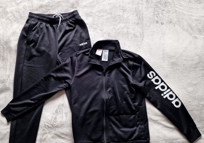 Adidas tracksuit 13-14y