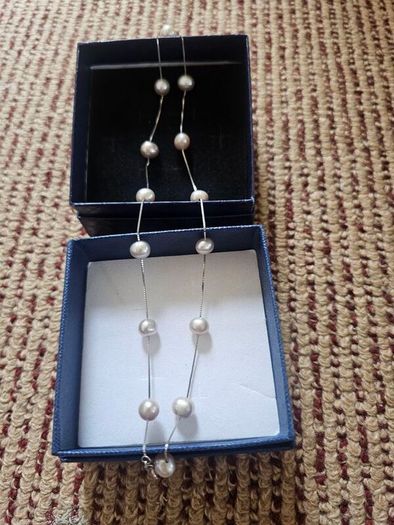 Brand New Beautiful Freshwater Pearl Necklace
