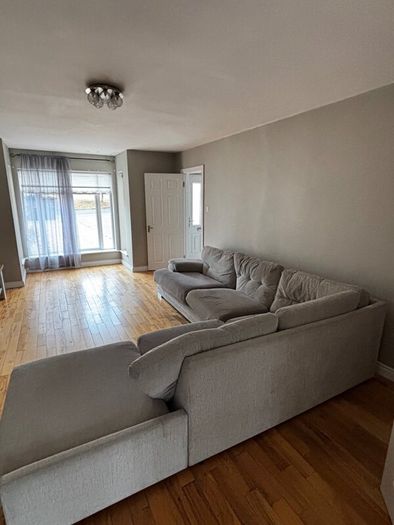 Grey Living Room Corner Sofa/Couch
