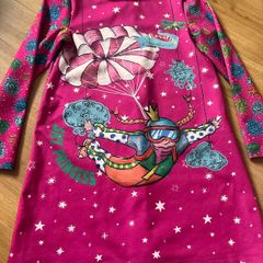 Girl  dresses 7-8 YO