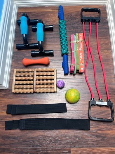Exercise/phisioterapy stuff