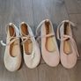 4 pair of shoes Image 6
