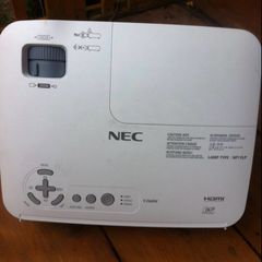 NEC Projector