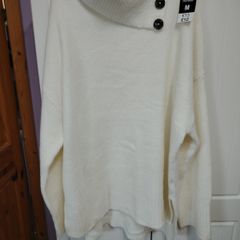 Jumper wth Decorative Buttons
