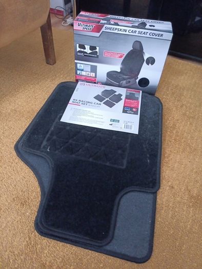 Car seat cover and car mat set