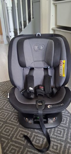 kinderkraft  car seat