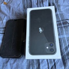 Iphone 11 And Iwatch Series 6