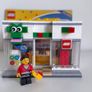 LEGO 40145 Brand Retail Store Image 2