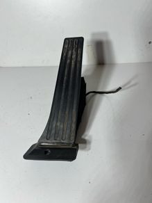 678999902 Bmw 5 Series F10 F11 Accelerator Throttle Gas Pedal 2011 6789999 A1l7b18s