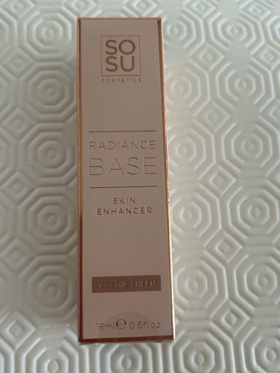 SOSU Cosmetics Radiance Base Skin Enhancer. Cosmic Sheen