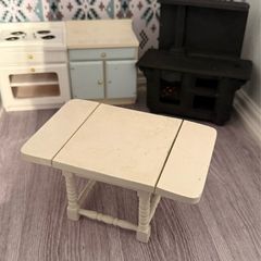 Dolls House Furniture kitchen