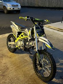 Dirt bike