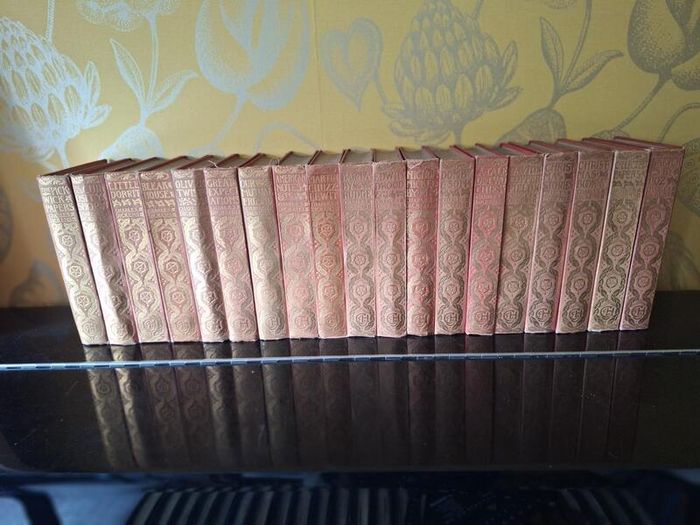 Charles Dickens - 19 Volumes