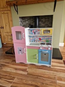 toy kitchen
