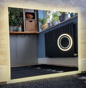 LED Bathroom Mirror LED Bathroom Mirror Makeup with Zoom Touch Switch Made in EU