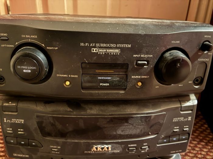 VINTAGE Akai hifi av surround system