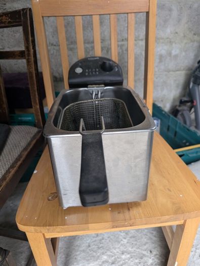 deep fat fryer