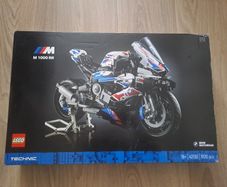 LEGO Technic 42130 BMW M 1000 RR Motorcycle