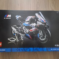 LEGO Technic 42130 BMW M 1000 RR Motorcycle