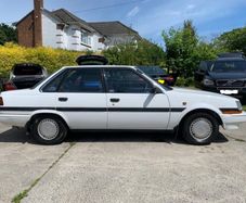 4 x Genuine Toyota Carina Mk II 13'' Stainless Steel Hub Caps 42621-20250