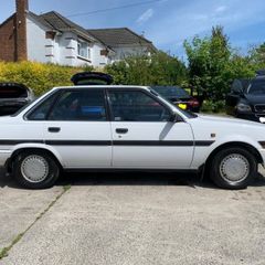 4 x Genuine Toyota Carina Mk II 13'' Stainless Steel Hub Caps 42621-20250