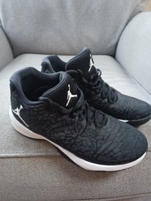 Nike Air Jordan Basketball Trainers