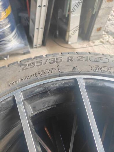 Michelin Latitude Sport 3 295/35 R21