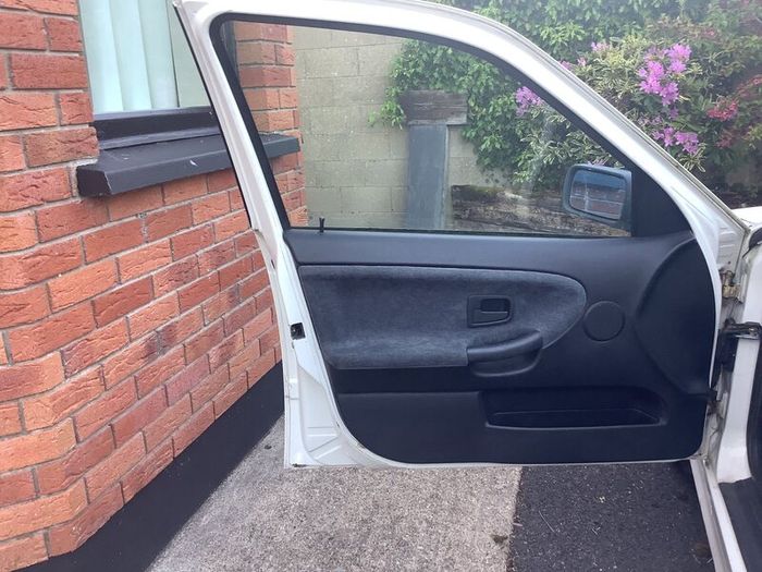 Bmw 3-series 1992- Final Price. No Offers