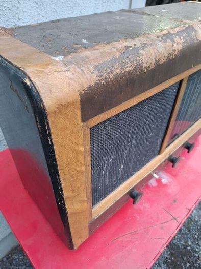 vintage radio